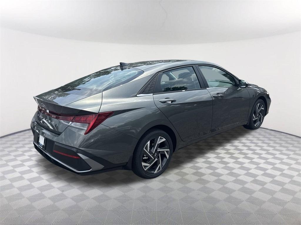 new 2025 Hyundai Elantra car, priced at $25,905