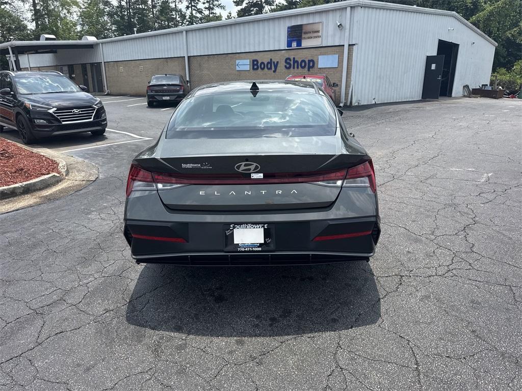new 2025 Hyundai Elantra car, priced at $25,905