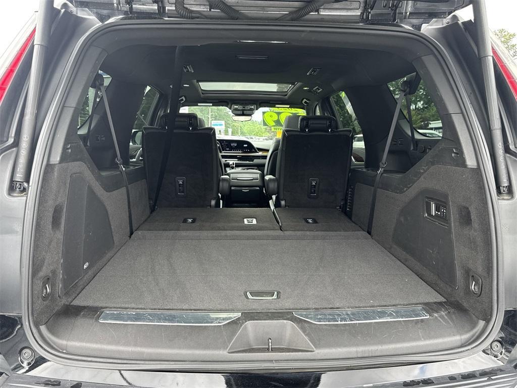 used 2023 Cadillac Escalade ESV car, priced at $67,991