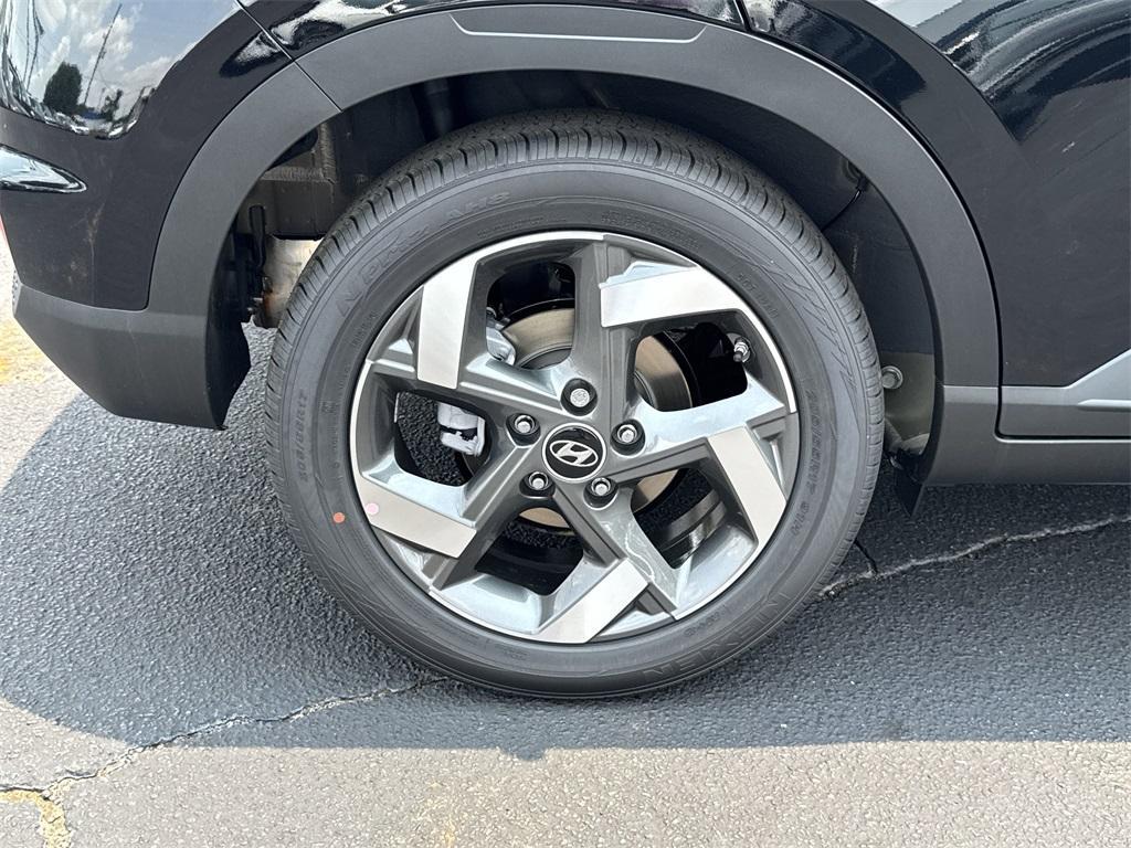 new 2025 Hyundai Venue car, priced at $22,800