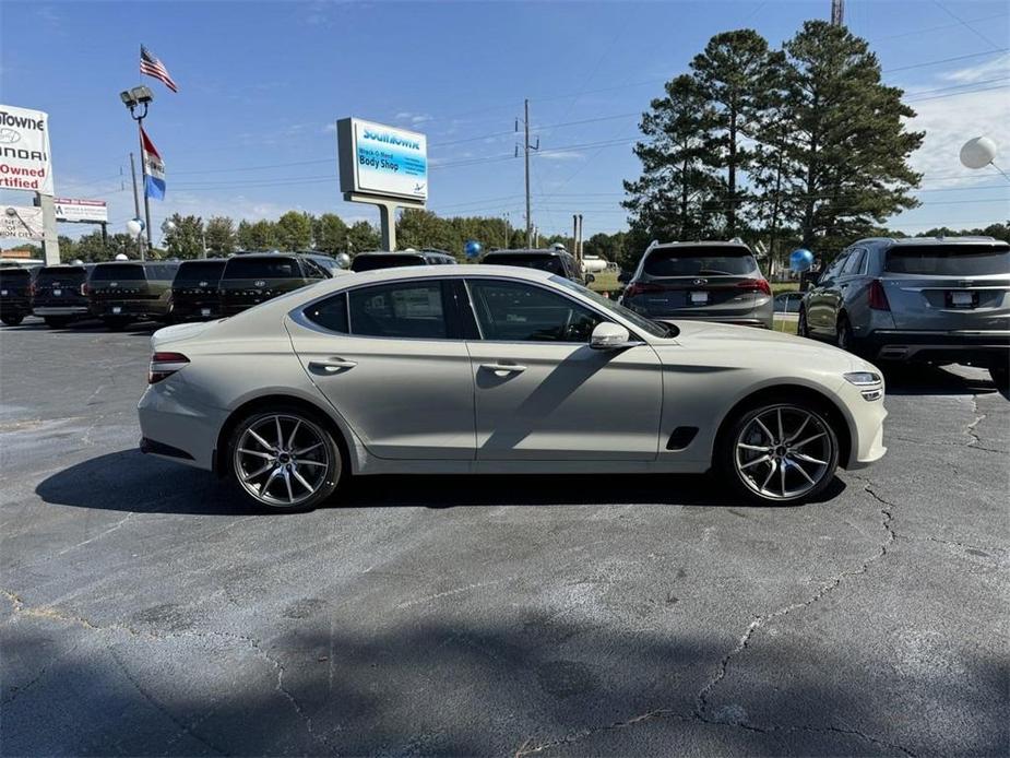 new 2025 Genesis G70 car, priced at $42,370