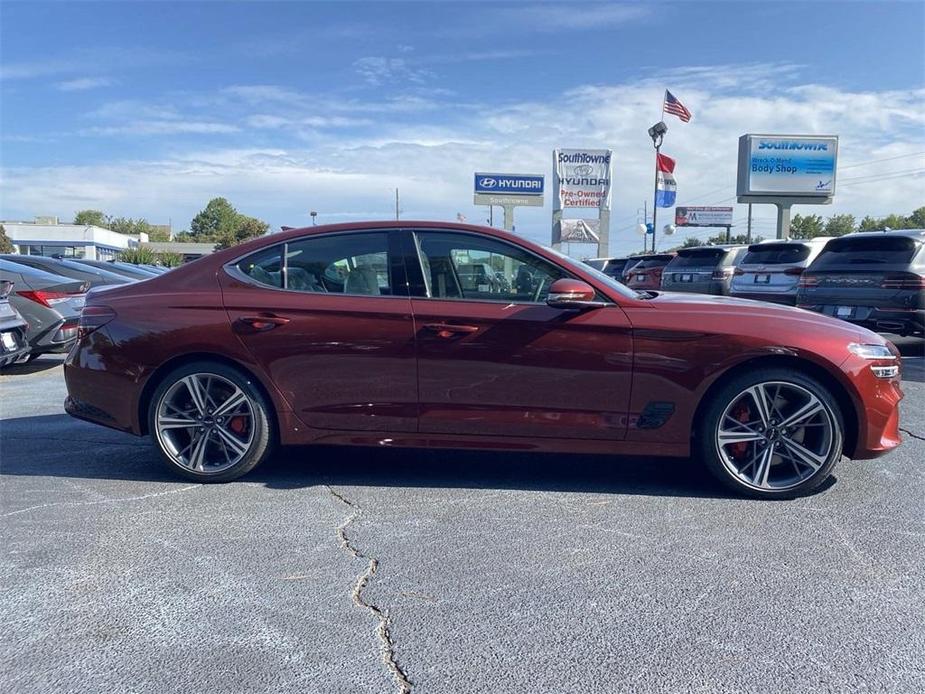 new 2025 Genesis G70 car, priced at $47,152