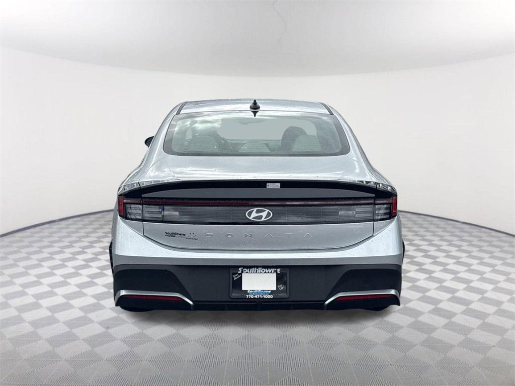 new 2025 Hyundai Sonata car, priced at $26,610