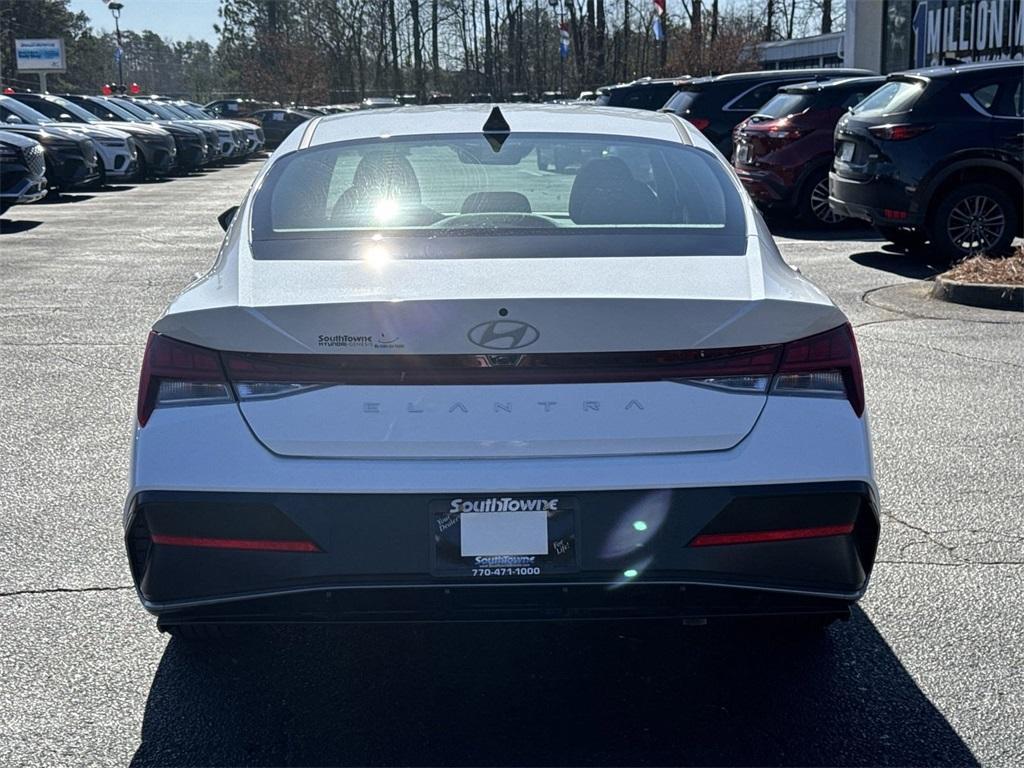 new 2025 Hyundai Elantra car, priced at $25,975