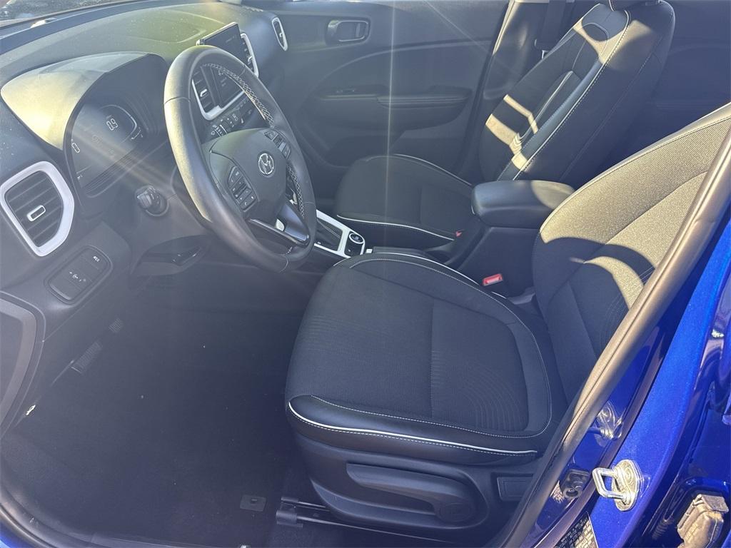 used 2024 Hyundai Venue car, priced at $18,891