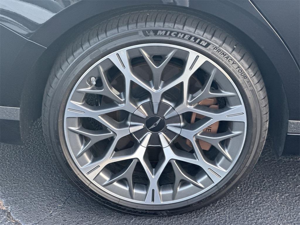 used 2024 Genesis G90 car, priced at $62,691