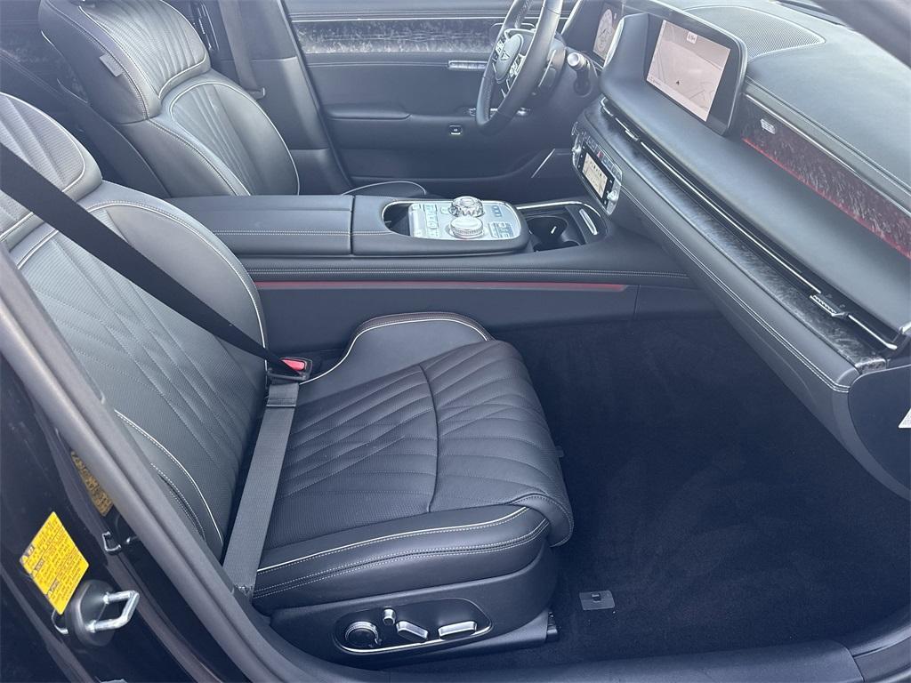 used 2024 Genesis G90 car, priced at $62,691