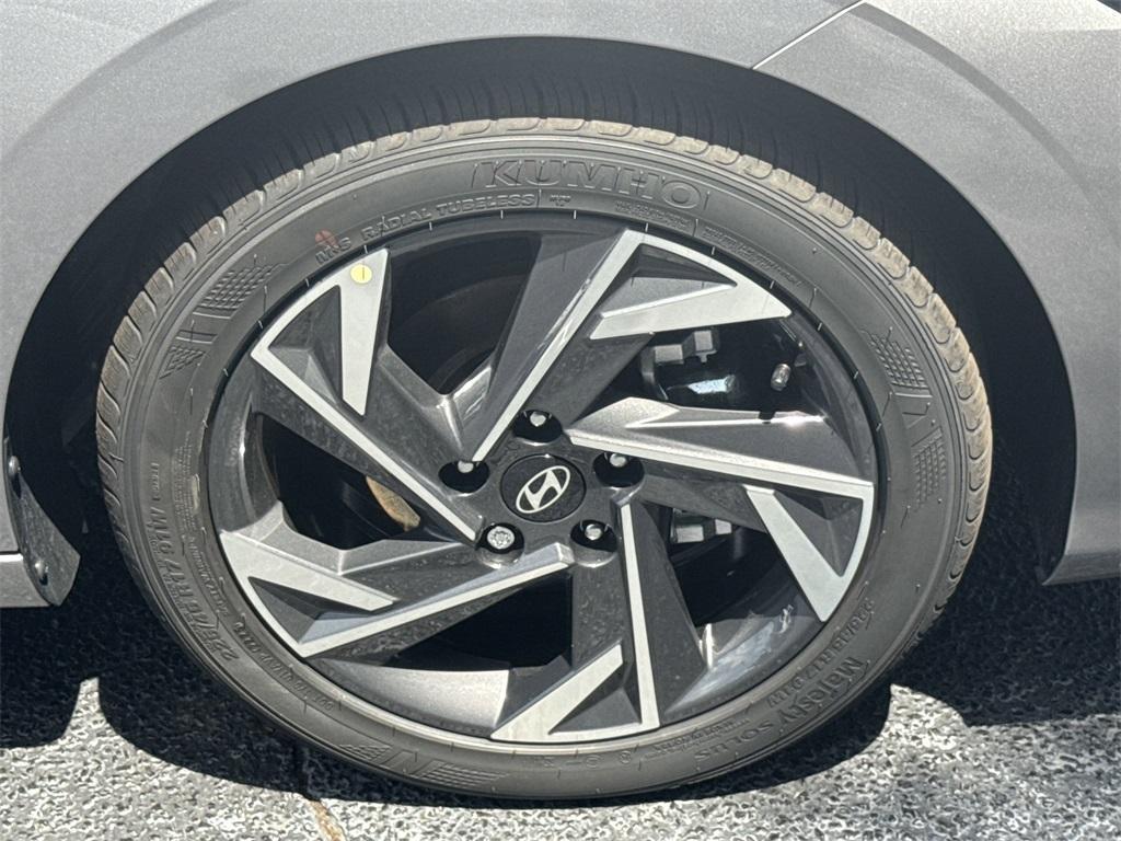new 2025 Hyundai Elantra car, priced at $23,375