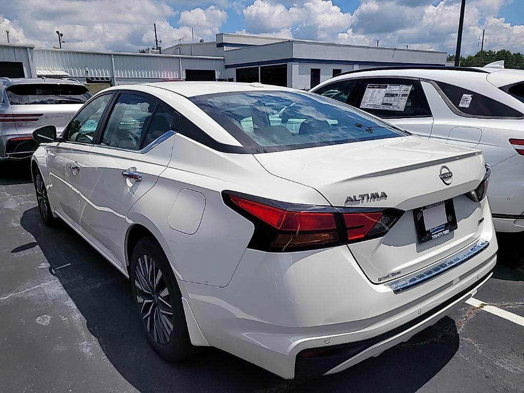 used 2023 Nissan Altima car, priced at $21,171