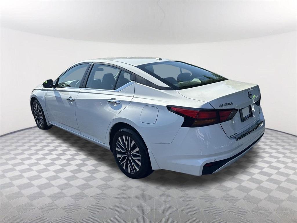 used 2023 Nissan Altima car, priced at $20,991