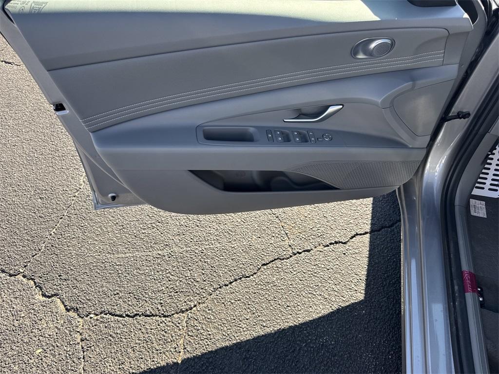 new 2025 Hyundai ELANTRA HEV car, priced at $27,085