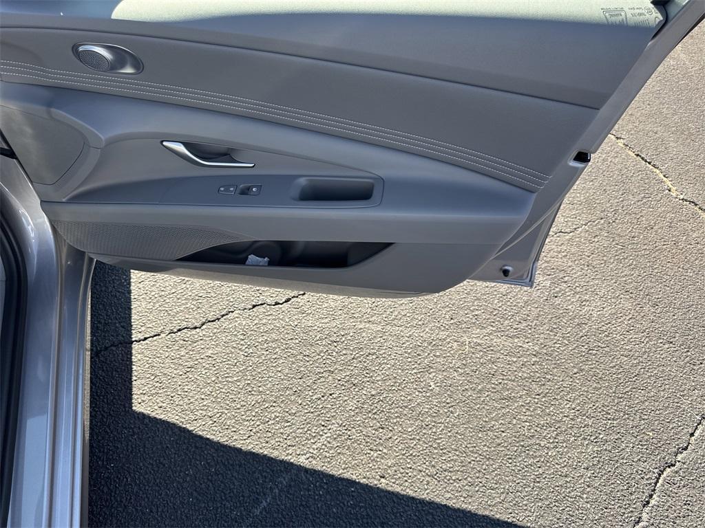 new 2025 Hyundai ELANTRA HEV car, priced at $27,085