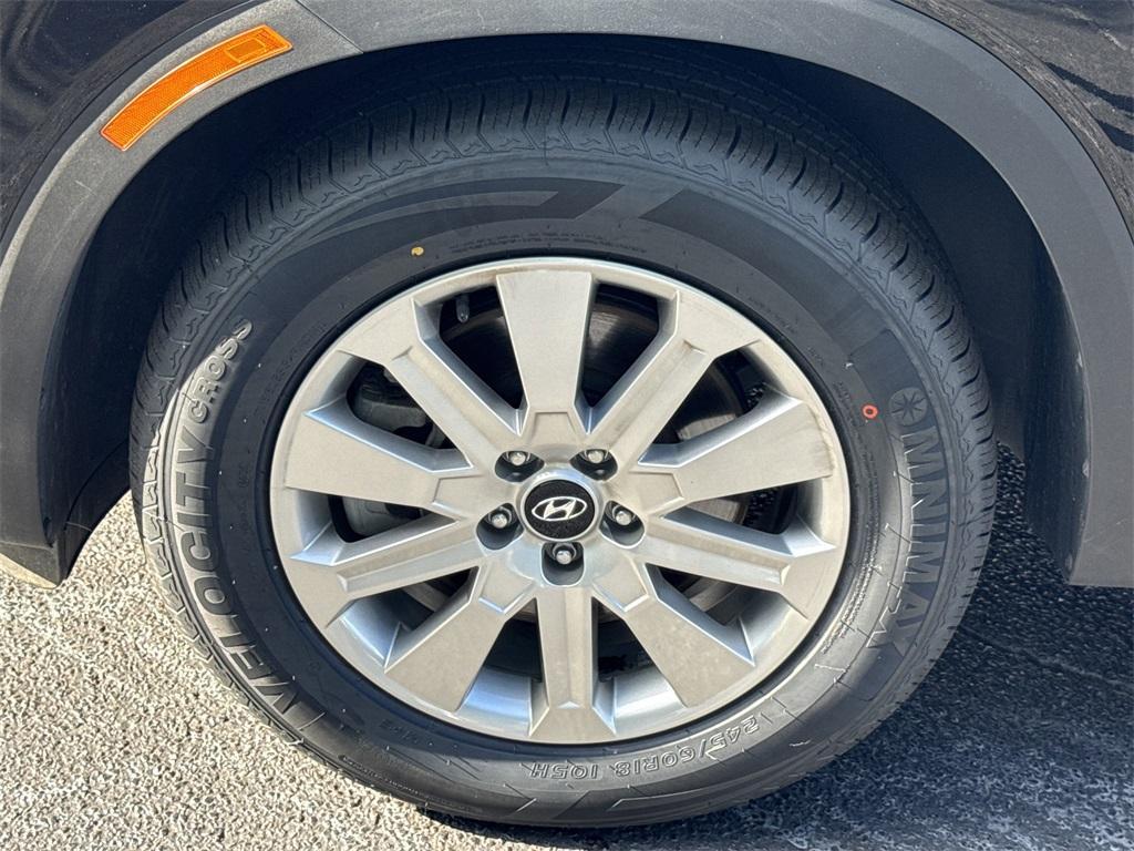 used 2025 Hyundai Palisade car, priced at $35,294