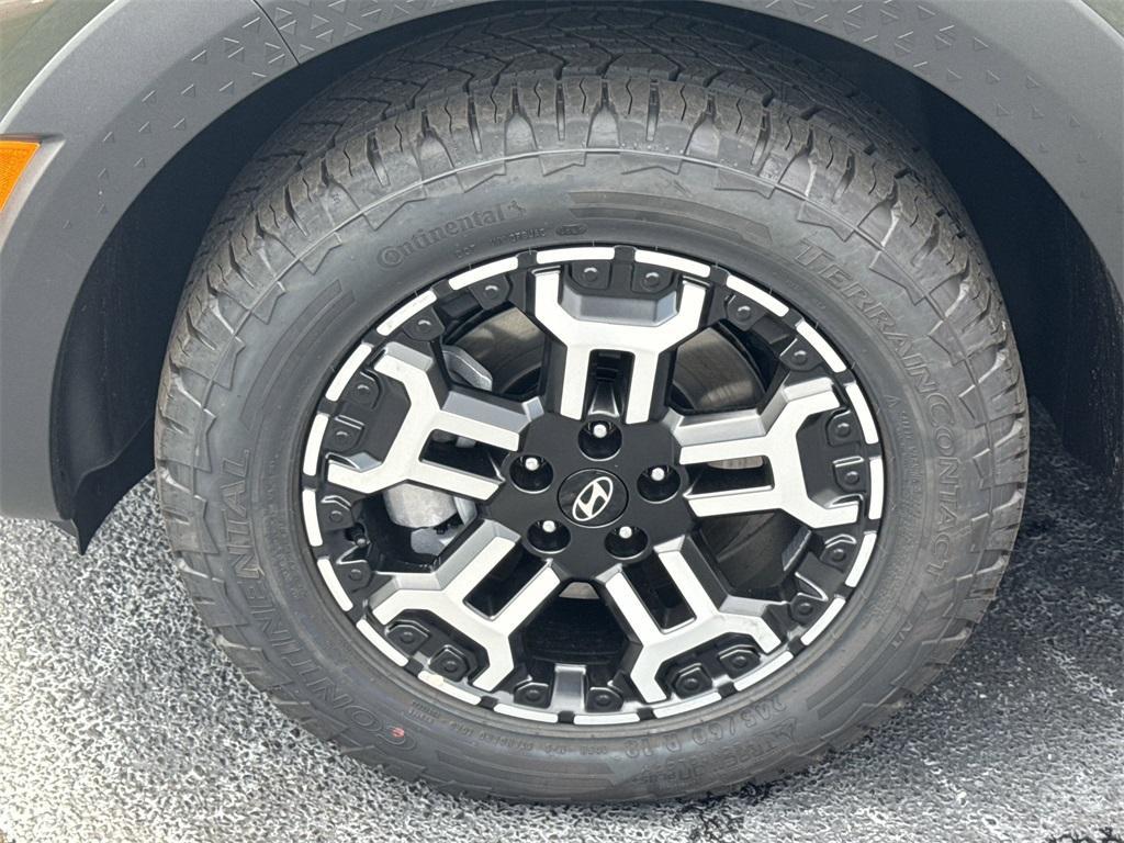 new 2025 Hyundai SANTA CRUZ car, priced at $39,700