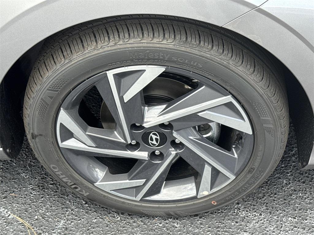 new 2025 Hyundai Elantra car, priced at $23,340