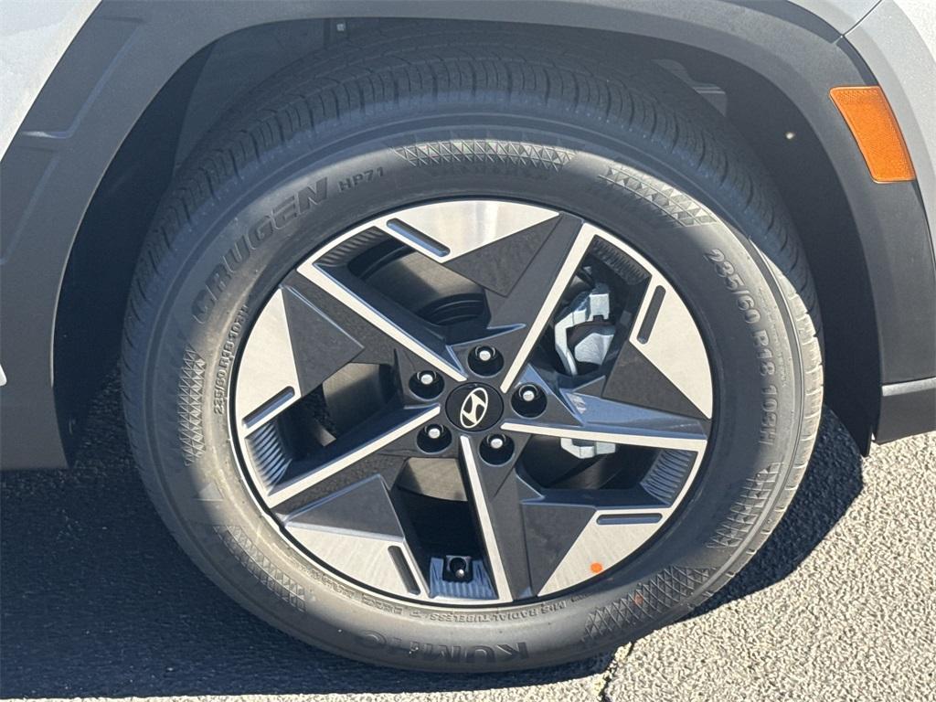 new 2026 Hyundai Tucson car, priced at $32,975