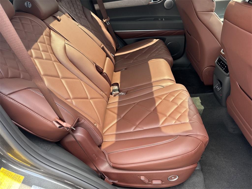 new 2025 Genesis GV80 car, priced at $81,945
