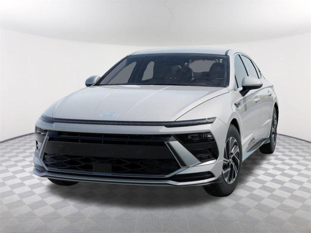 new 2026 Hyundai Sonata Hybrid car, priced at $31,390