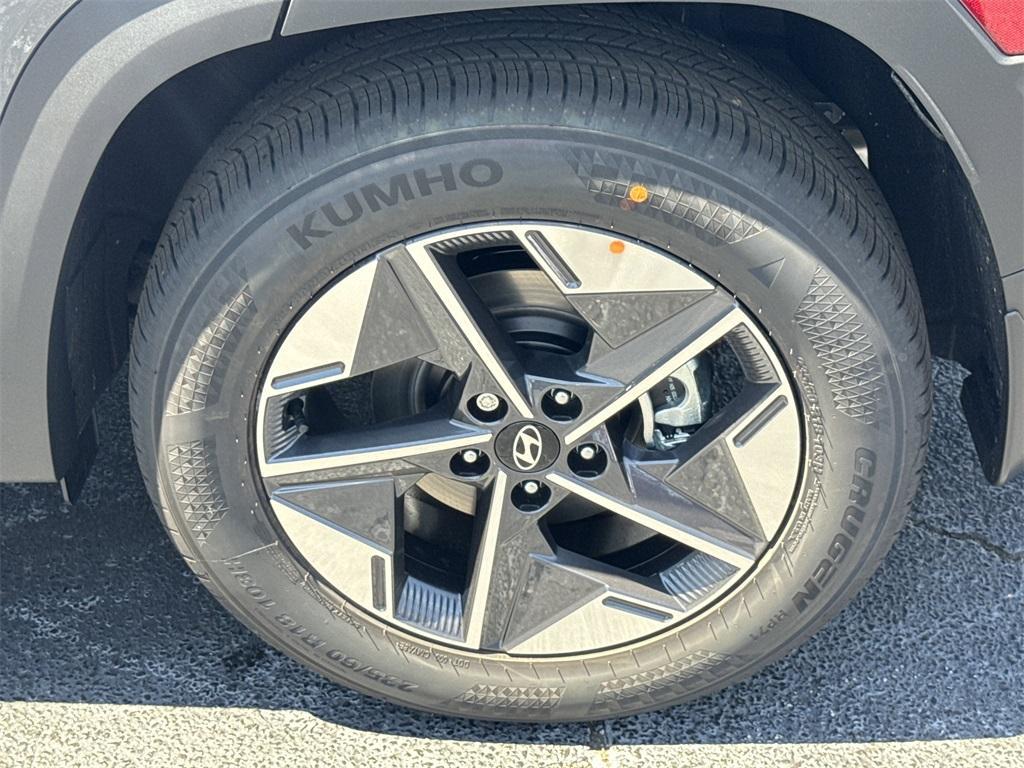 new 2026 Hyundai Tucson car, priced at $33,315
