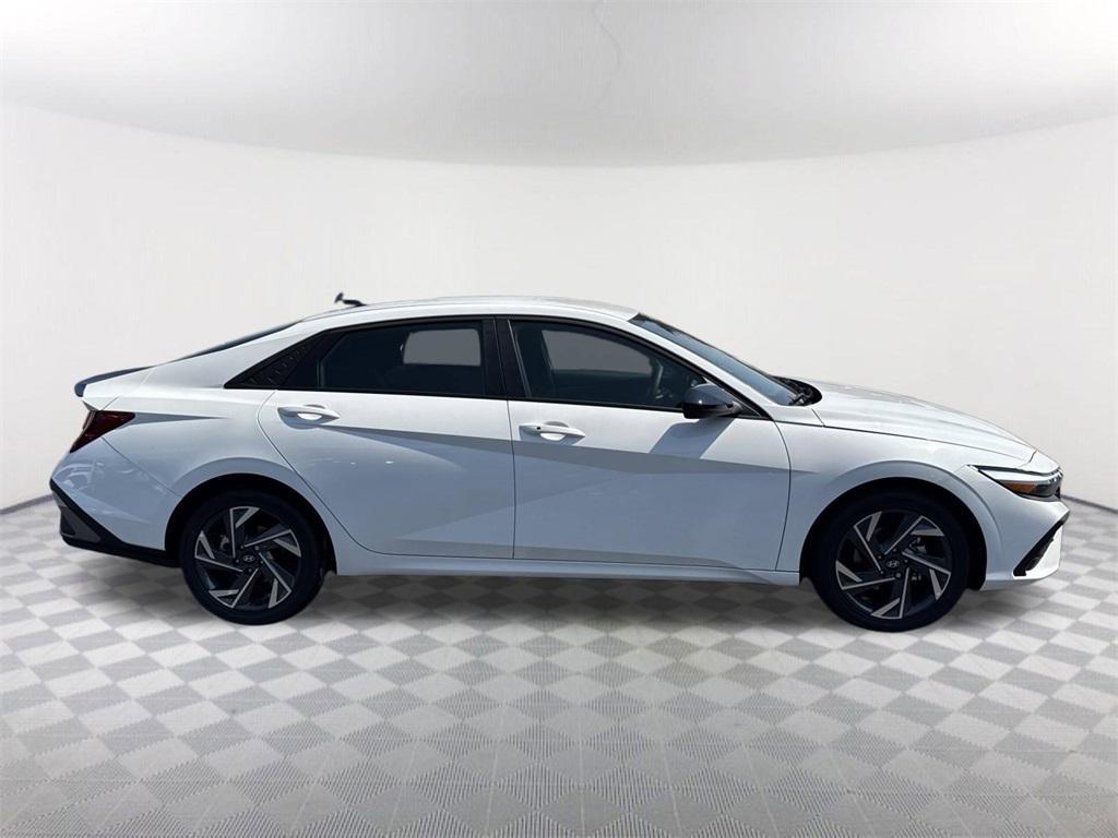new 2025 Hyundai Elantra car, priced at $23,915