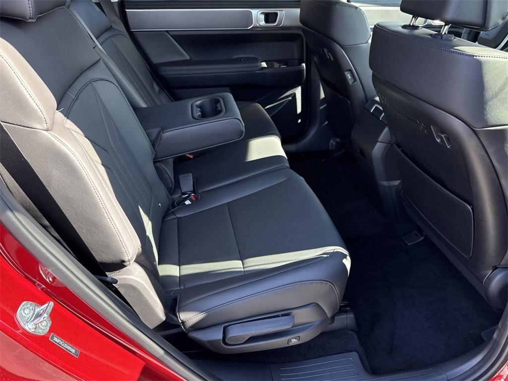new 2025 Hyundai Santa Fe car, priced at $36,190