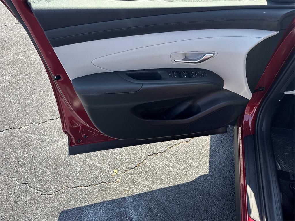 new 2026 Hyundai Tucson car, priced at $33,455