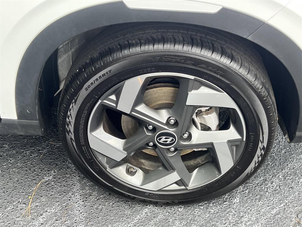 used 2024 Hyundai Venue car, priced at $20,492