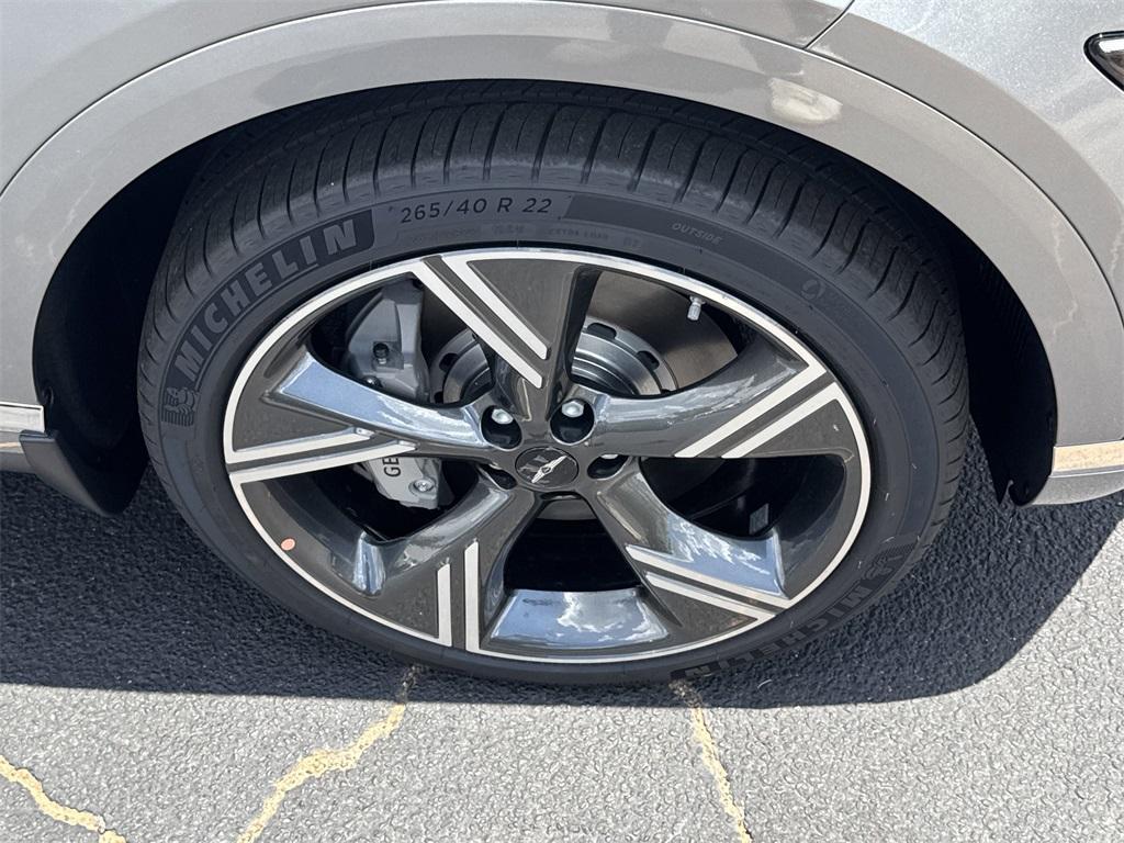 new 2025 Genesis GV80 car, priced at $82,845