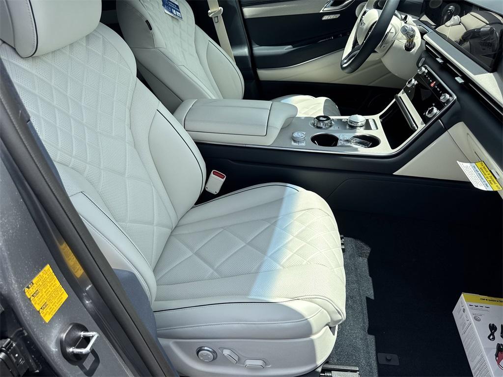 new 2025 Genesis GV80 car, priced at $82,845