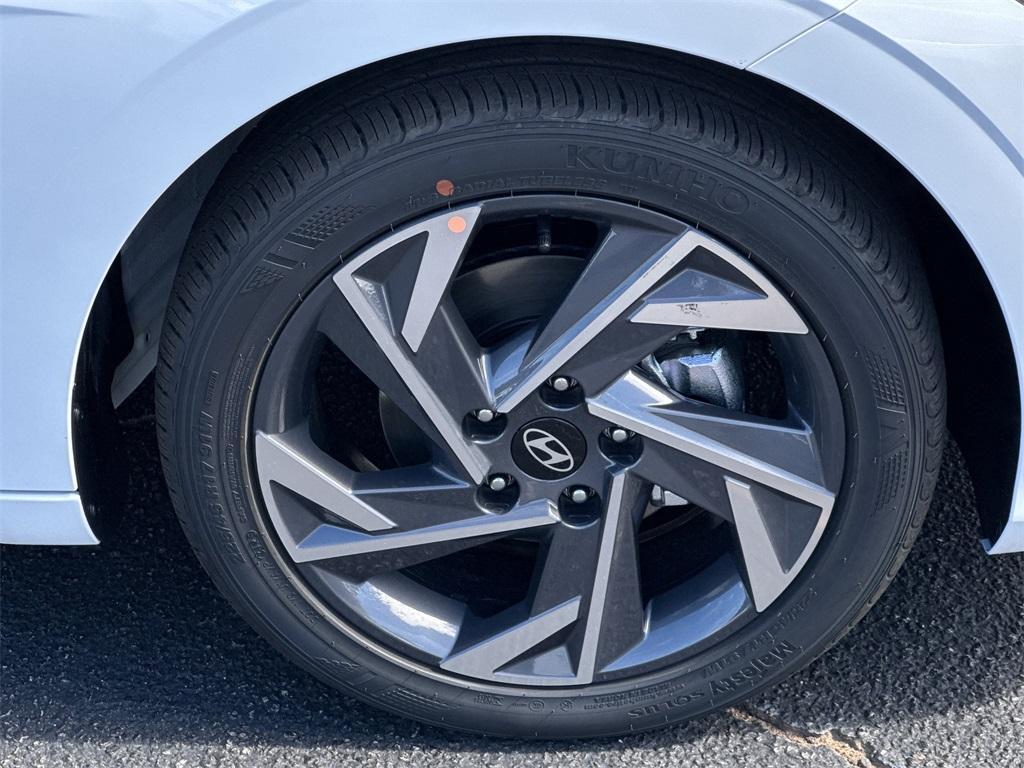 new 2025 Hyundai Elantra car, priced at $23,855