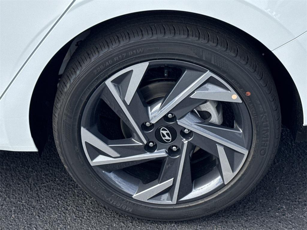 new 2025 Hyundai Elantra car, priced at $23,855