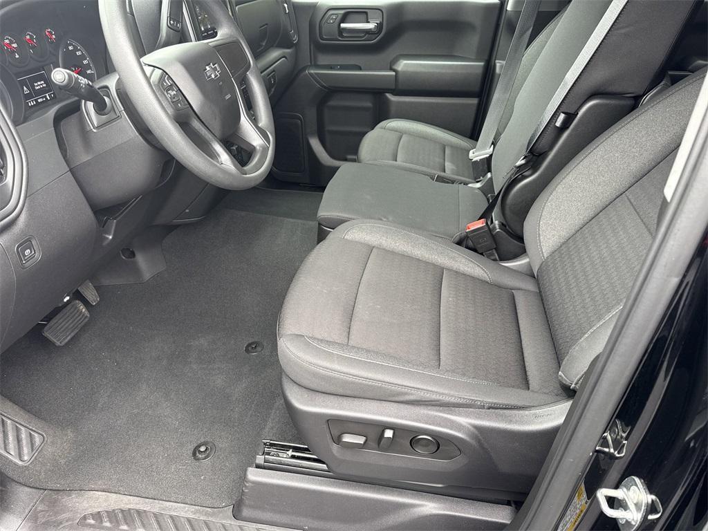 used 2024 Chevrolet Silverado 1500 car, priced at $42,394