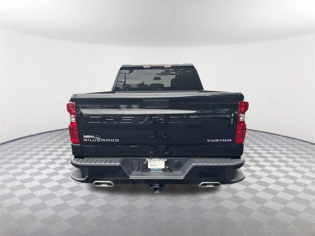 used 2024 Chevrolet Silverado 1500 car, priced at $42,394