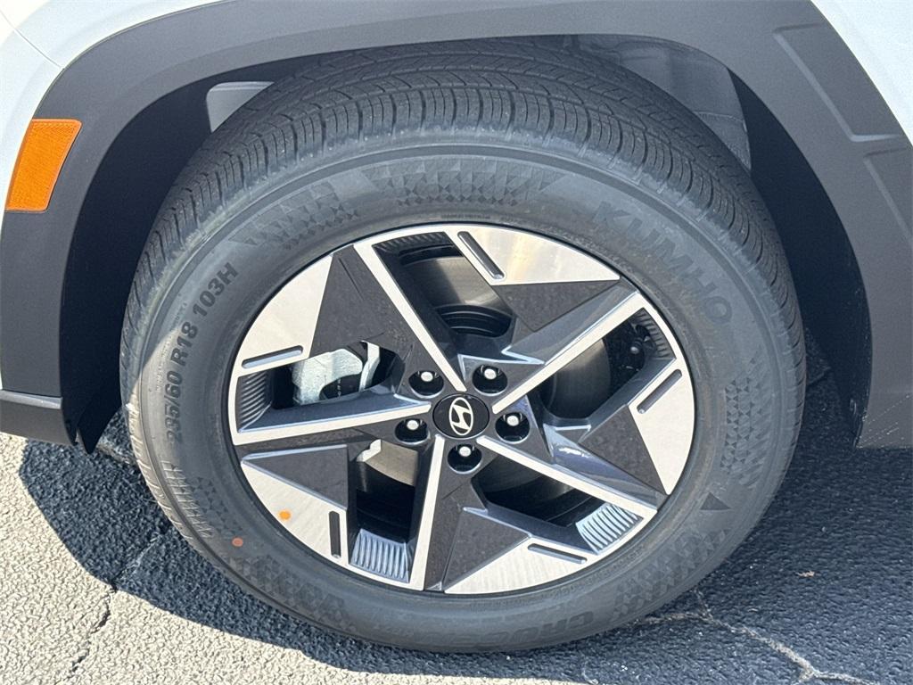 new 2026 Hyundai Tucson car, priced at $35,210