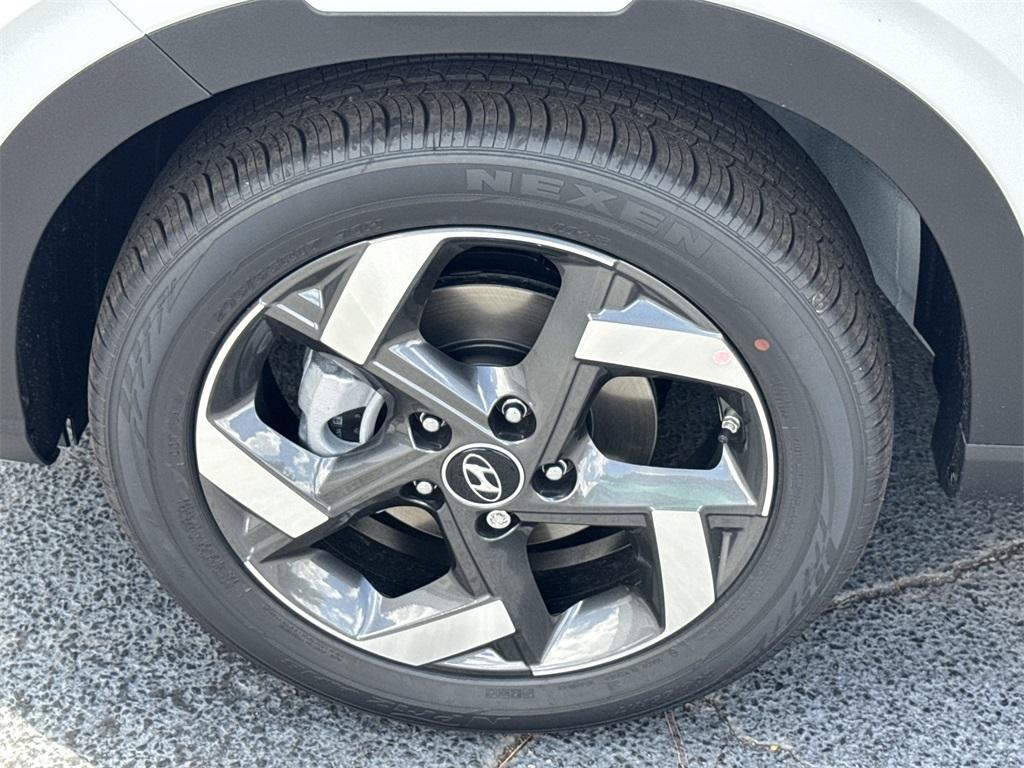 new 2025 Hyundai Venue car, priced at $24,065