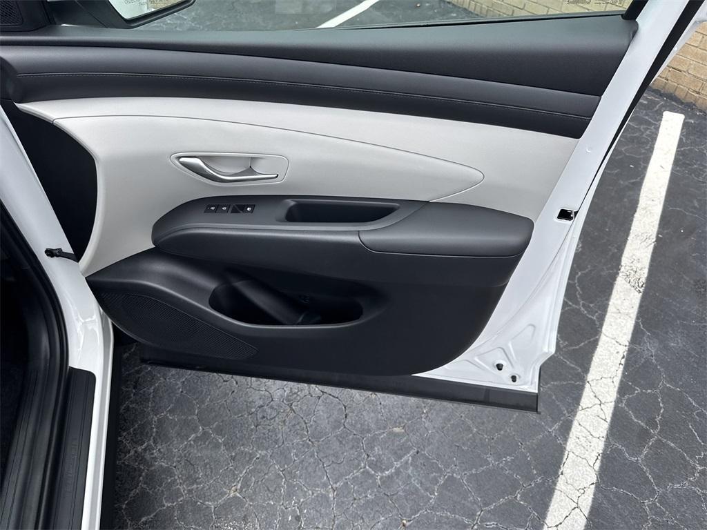 new 2025 Hyundai Tucson car, priced at $30,060