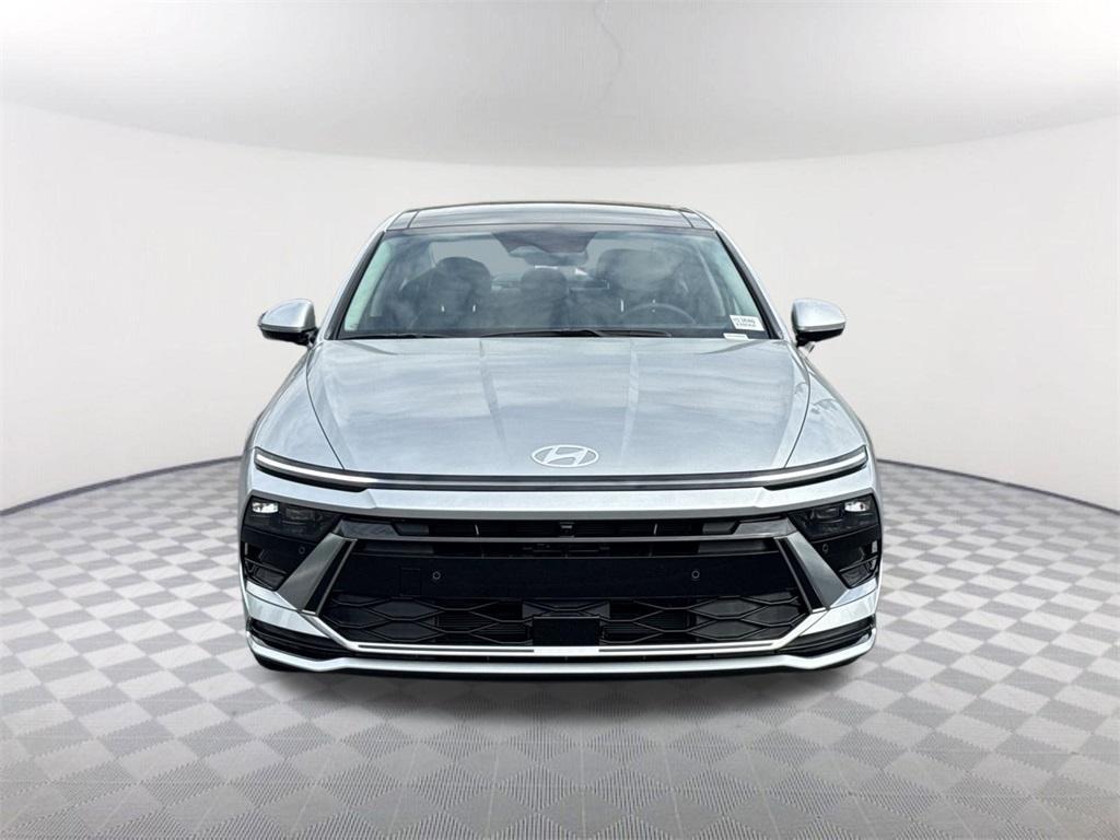 new 2025 Hyundai Sonata Hybrid car, priced at $37,580