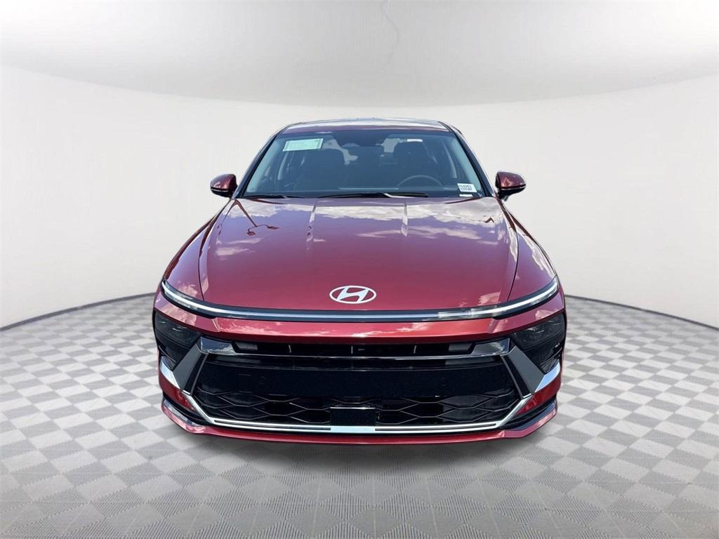 new 2025 Hyundai Sonata Hybrid car, priced at $31,835