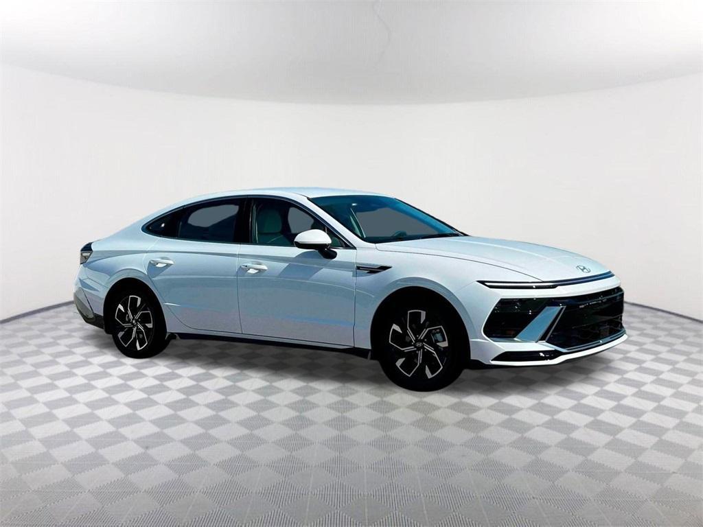 new 2025 Hyundai Sonata car, priced at $28,330