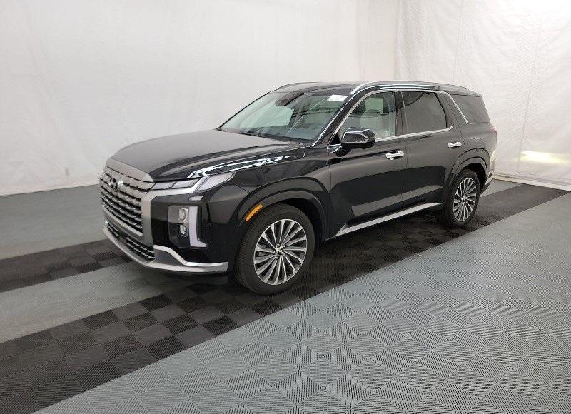 used 2024 Hyundai Palisade car, priced at $49,991