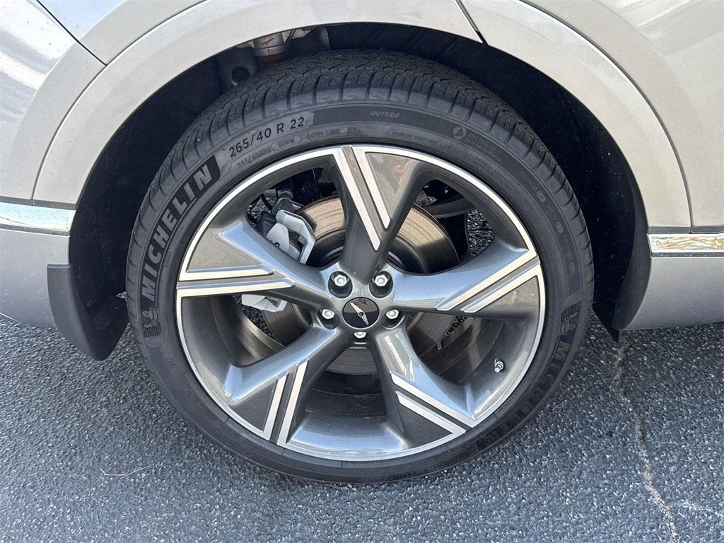 new 2025 Genesis GV80 car, priced at $82,075