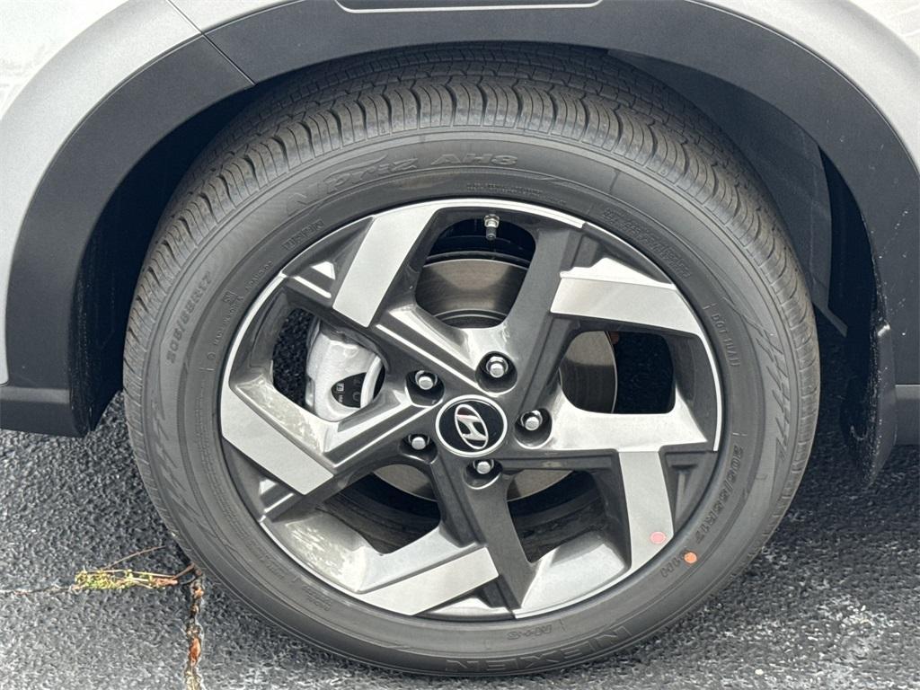 new 2026 Hyundai Venue car, priced at $25,115