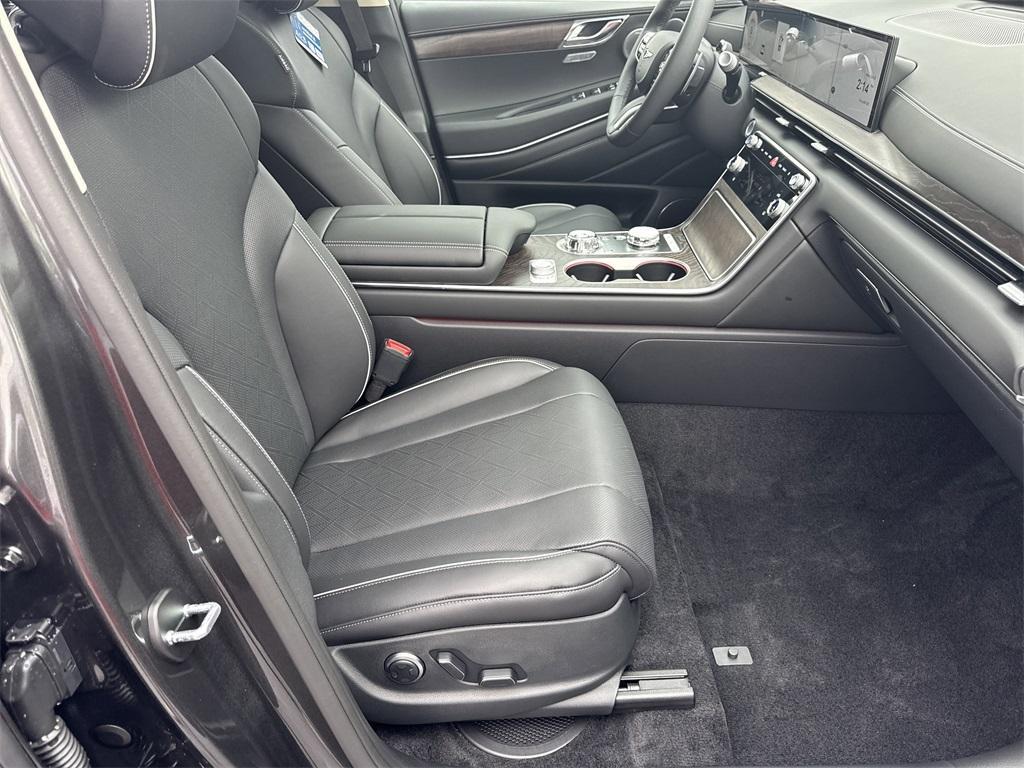 new 2026 Genesis GV80 car, priced at $75,685