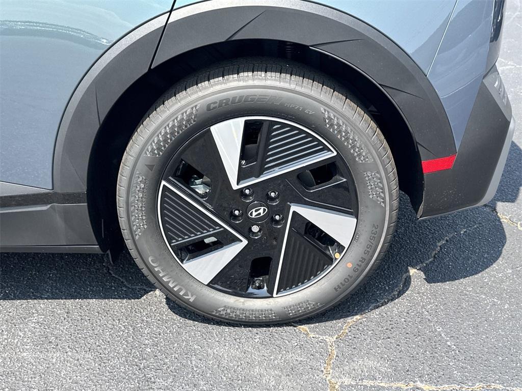 new 2025 Hyundai IONIQ 5 car, priced at $43,220