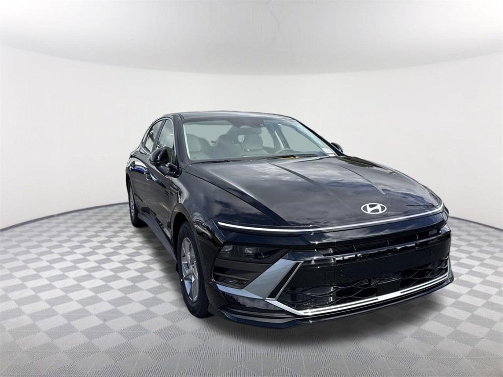 new 2025 Hyundai Sonata car, priced at $26,785