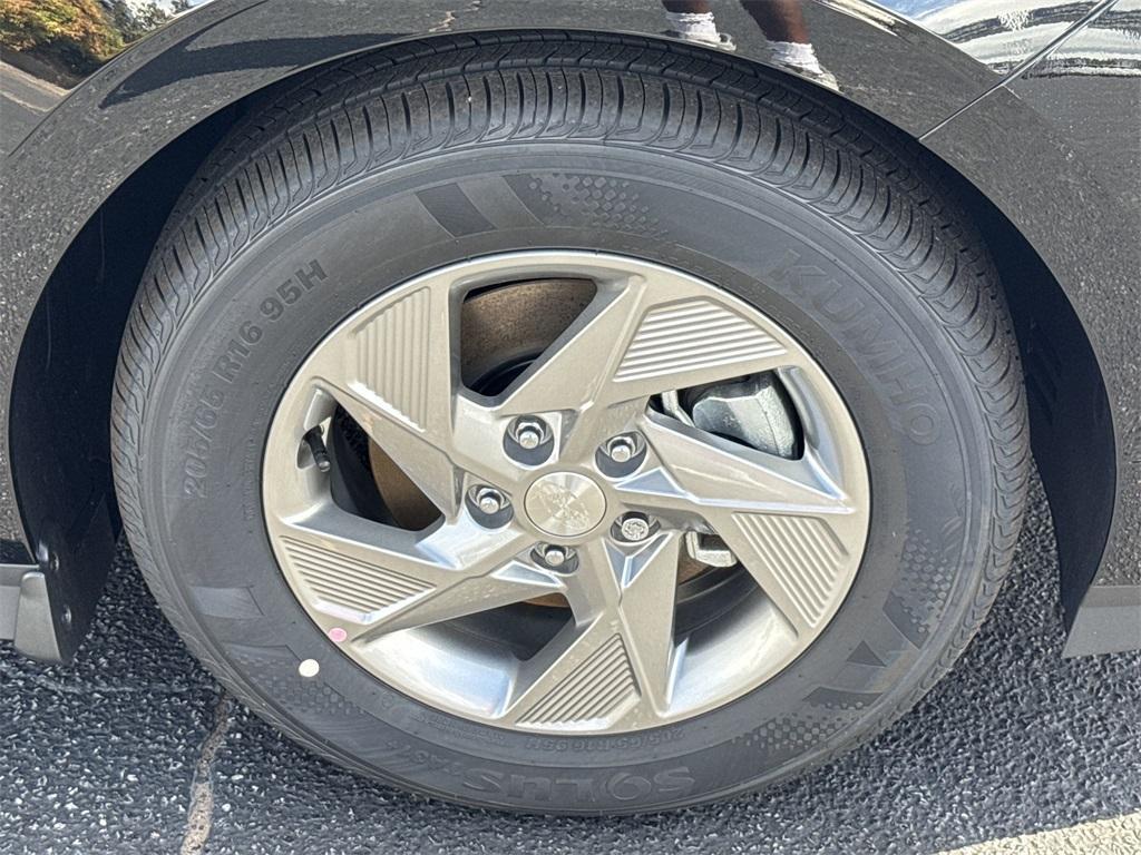 new 2025 Hyundai Sonata car, priced at $26,785