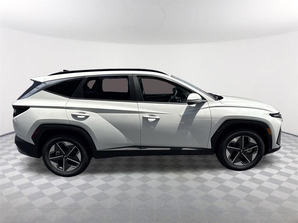 new 2025 Hyundai Tucson car, priced at $33,155