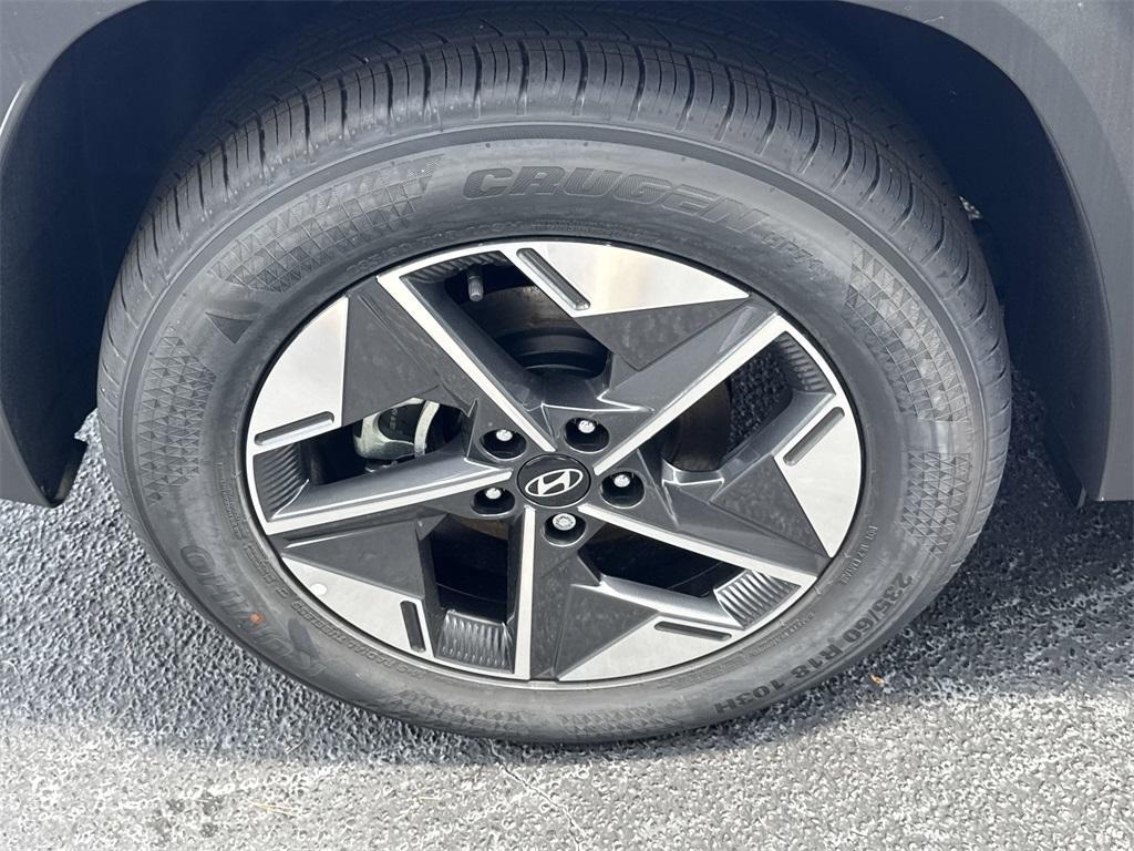 new 2025 Hyundai Tucson car, priced at $33,155