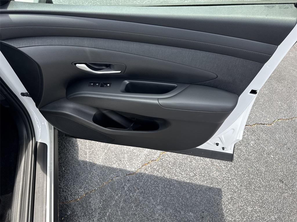 new 2025 Hyundai Tucson car, priced at $33,155