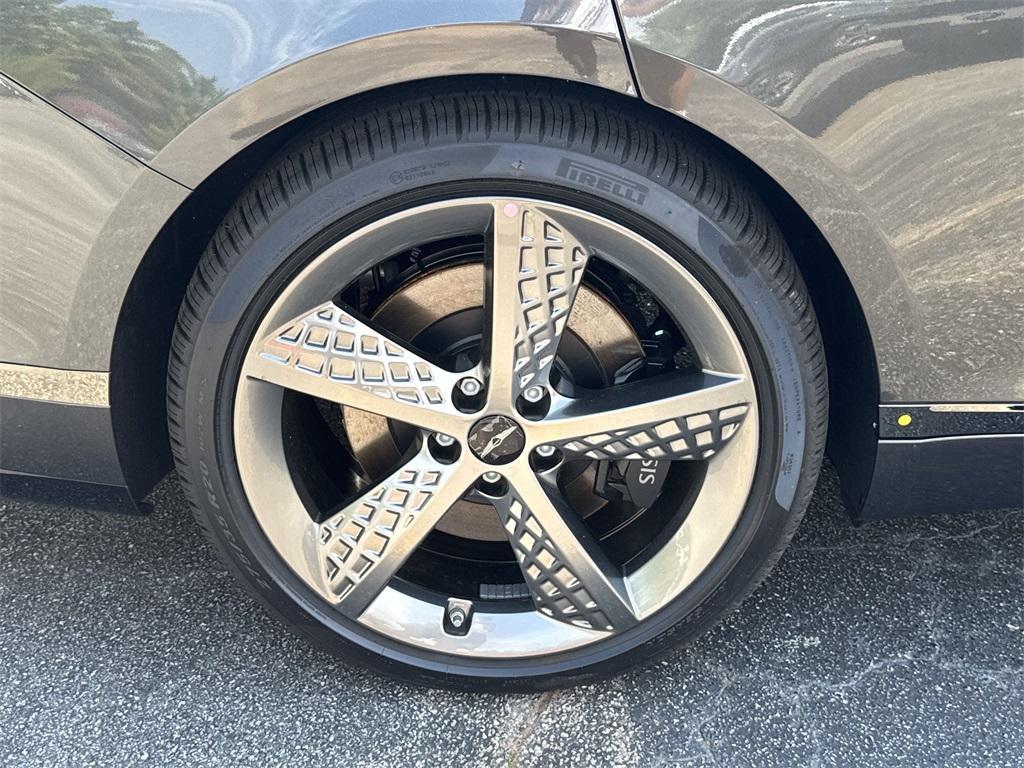 new 2025 Genesis G80 car, priced at $76,530